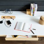 nowoczesne biurko do nauki